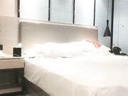 3500元微信上约到的某酒店DJ女 身材颜值超一流 互摸掰穴 口交 女上位骑乘