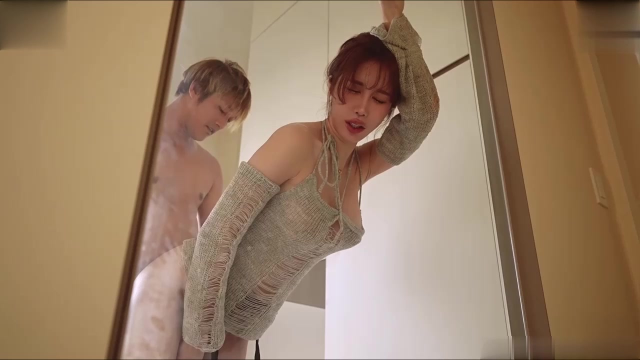 我与修理工的激战 主动勾引上面维修人员 大肉棒修理小穴