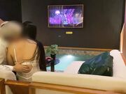 白色帅哥酒店硬核做爱