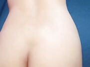 长发飘飘的妹子 性感身材模特身材比基尼超有型阴毛整理过