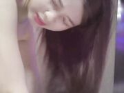 皮肤白皙苗条身材网红女神工口猫被摄影师潜规则 被玩的淫水哗哗流 最后被内射