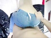 巨乳身材学妹〖小巨〗羞耻开档紧身牛仔裤_小母狗骚到天际，清纯靓丽小妹妹内心渴望被大鸡巴操