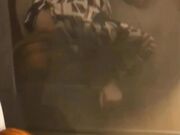 顶级富人圈泄密，上海顶级会所名媛盛宴，富哥们会所嗨完直接带回酒店啪啪，近距离拍摄，叫声震天。