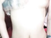 身材相貌极品 楚楚可怜的妹子既要噼柴干活 还要满足老公的性需求 真可怜