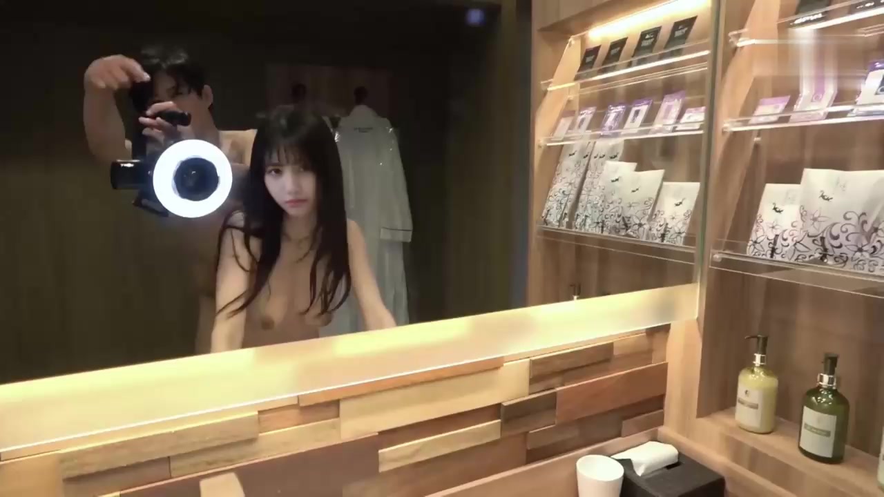 极品可爱少女被按着内射