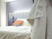 这女太骚了加钟操 舔屌吸吮一脸淫荡 超近拍摄撞击 猛操大屁股操