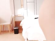 极品萝莉 红色睡衣勾搭上门按摩小哥啪啪操 翘美臀无套后入 暴力深喉口爆绝技