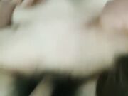 女仆装的黑丝少妇跟两男玩3P 玩完游戏开始伺候大哥 胖瘦组合听狼友指挥吃鸡巴