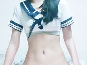 极品学妹露脸制服诱惑大秀直播 给小哥口交大鸡巴 在床上让小哥各种体位爆草蹂躏