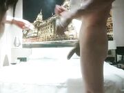 换了好几个外围妹子 深夜黑衣小姐姐 镜头前深喉活很不错 掰穴特写扣弄