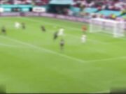 与男友人打赌,每输一球射一炮