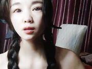 双麻花辫子美少妇被壮哥哥头套男超多姿势无套草白虎穴 深喉怼嘴口爆