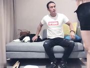 性感大奶少妇，沙发上操穿上情趣装口交抽插猛操