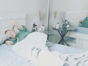 继父误将继女当成妻子失去肛门贞操连带着骚逼一起干了光干菊花不够过瘾