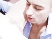 买房子好性福 有漂亮嫩嫩好身材小美女掏出鸡巴埋头吸吮把玩