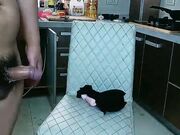 剧情演绎风骚小姨子黑丝情趣诱惑 露脸勾搭维修工大哥 被大哥按着头草嘴呻吟