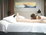 足疗洗浴会所撩妹离异少妇女技师宾馆开房穿着高跟鞋草