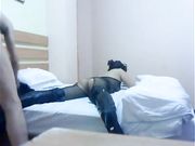 少妇偷情去酒店穿黑丝情趣丝袜做爱