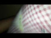 隔壁女邻居裙子里面内衣内裤都不穿来做客