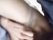 光天化日风骚大波网红园区草坪勾引巡逻的保安大叔躲到隐秘的树丛中野战无套内射说大叔你怎么射BB里啦