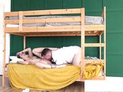 动漫婊妹引诱我发射