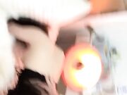 风骚女友黑丝情趣床的诱惑 床上给我舔鸡巴很认真下面吃蛋蛋真骚 激情后入爆草