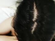 烈焰红唇学生制服美妞电竞酒店激情啪啪 特写大黑牛自己自慰一番