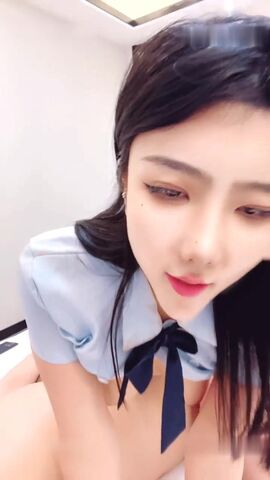 女神来袭颜值天花板穿着带豹纹的丝袜制服诱惑狼友 跟大哥激情啪啪无套爆草