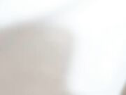 风骚的小姐姐露脸勾搭上门服务的技师 扒光衣服口交各种体位抽插爆草