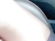 阳光正好乡下户外激情车震 小骚妇与炮友车内激情啪啪啪