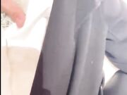 和姐姐在酒店换上情趣黑丝各种姿势啪啪干了一整晚累趴了