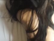 空姐制服黑丝诱惑，大白天趴着阳台草呻吟超刺激