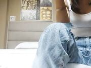 探花精选约炮良家牛仔裤少妇翘起屁股口交舔屌坐上来整根插入套弄抬起双腿抽插