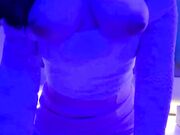 去姐姐的足浴店照顾她生意半个月没操她包间内撩的她欲火焚身一线天美穴一碰全是水