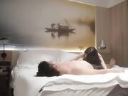 JK装清纯萌妹子苗条身材口交舔弄上位骑坐翘起屁股床边后入猛操