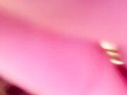 黑丝露脸黄毛小妹跟猥琐小哥激情啪啪 让小哥无套上位内射干出大姨妈