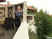 给她涂满油后再双屌同入