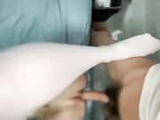 上高中的反差表妹 平常很斯文 没想到这么骚