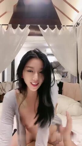 超人气女神 极火爆高颜值女主播汝复出线下约啪 小草莓 女上位水蛇腰爆桩