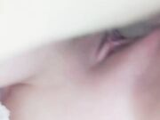 18岁身高140cm高中妹妹乱伦后续 兄妹乱伦 趁父母不在妹妹和哥哥乱伦内射