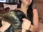 性瘾业余爱好者与她淫荡的朋友分享了我的鸡巴