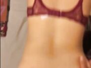 口交颜射 骚货抓着肉棒深喉舔吸强制榨精骚母狗口活技术一流露脸性爱自拍