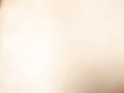 无毛逼儿媳妇在家和公公乱伦