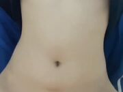 趁换衣服的时间 偷偷和朋友的妹妹在房间啪啪