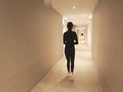 淫娃夜跑變了打炮女上體位高潮噴水男人全身也濕透