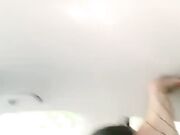 风骚网袜骚货女友在大白天和男友车震口爆啪啪视频