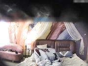 大学生美女与男友开房爱爱