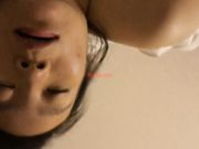 美女被灌倒带到旅馆玩弄