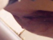 陆陆续续来方便的美眉