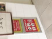 潜入女厕偷拍为拍脸跟到操场